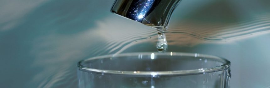 Darf ein Restaurant für Leitungswasser Geld verlangen?